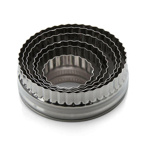 Juego de 6 cortadores de galletas.