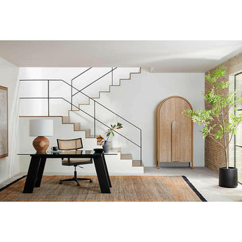 Escritorio Madison 72" de madera blanqueada con base ebonizada.