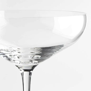 Moderno cupé de 11.75 onzas Cristal.