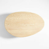 Mesa de centro asimétrica de 56" de madera de roble natural La Sal.