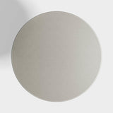 Mesa de comedor de hormigón Nero 48" con base blanca.