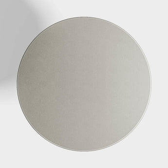 Mesa de comedor de hormigón Nero 48" con base blanca.