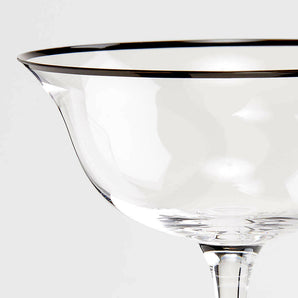 Gama 6.5-Oz. Coupe Cristal por Leanne Ford.