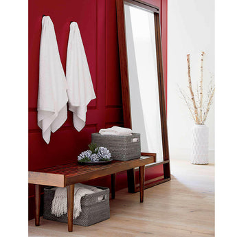 Tate Walnut Banco de listones.