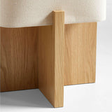 Lámpara de pie de madera Toro con pantalla tejida.