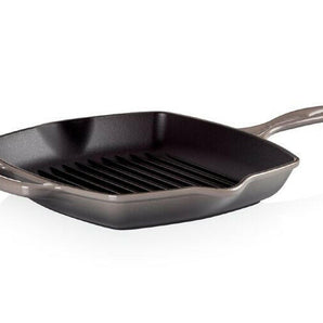 Sartén redonda profunda Le Creuset sin tapa.