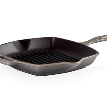 Sartén redonda profunda Le Creuset sin tapa.