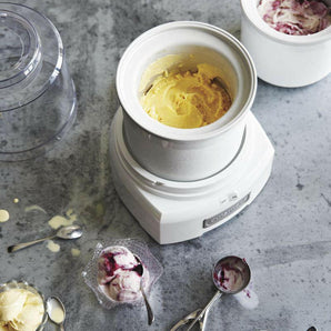 Máquina para hacer helados Cuisinart®/yogur helado.