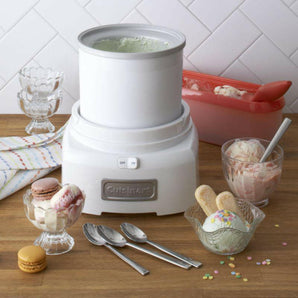 Máquina para hacer helados Cuisinart®/yogur helado.