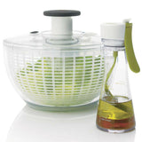 OXO® Pequeño centrifugador de ensaladas.