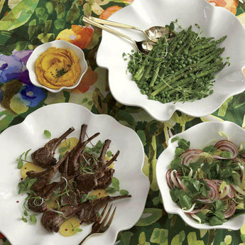 Plato blanco Ruffle 16".