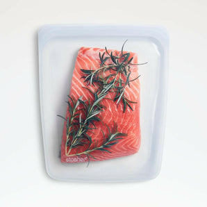 Bolsa de silicona reutilizable de medio galón Stasher.