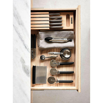 Crate & Barrel Black Soft-Touch Pizza Wheel.