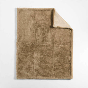 Faux Fur 70"x55" Sierra Tan Throw Blanket.