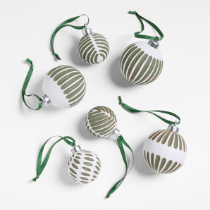 Green & Wht Ceramic Ornament S/6.