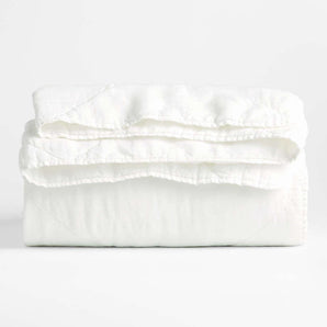 EUROPEAN FLAX ™-Certified Linen Crisp White Full/Queen Quilt.