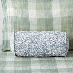 Almohada cilíndrica infantil con estampado floral azul Liza Ditsy