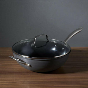 Cuisinart® GreenGourmet™ Wok with Lid.