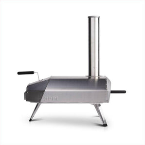 Ooni Karu 12 Multi-Fuel Pizza Oven.