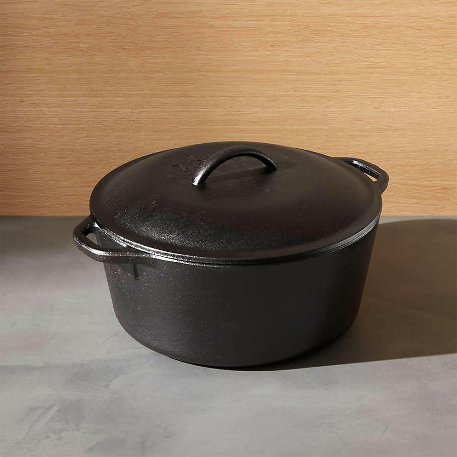 Lodge Cast Iron 5qt. Dutch Oven