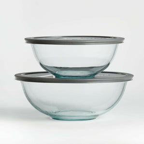 Pyrex Glass Bowls with Grey Lids, Set of 2: 2.5- and 4-qt..