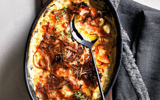 Receta de boniato gratinado con gruyere y chalotas caramelizadas