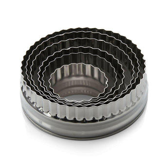 Juego de 6 cortadores de galletas.