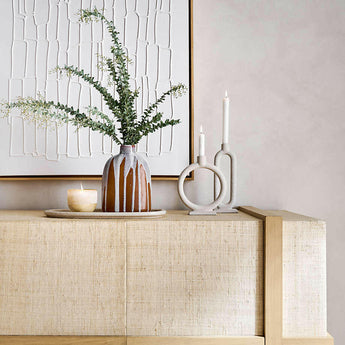 Consola de medios de almacenamiento Sands Grasscloth.