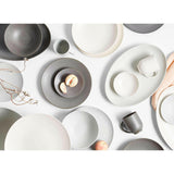 Taza azul de piedra artesanal.