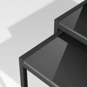 Duna Negro Exterior Mesas nido con pintado negro Cristal, juego de dos.