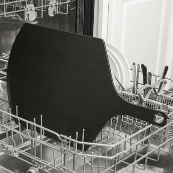 Pala de pizza negra epicúrea ® 21"x14".