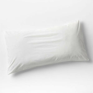 Funda de almohada estándar blanca crujiente de algodón orgánico.
