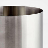 Portautensilios de acero inoxidable.