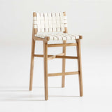 Taburete Taj de cuero blanco con correa.