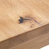 Terra 54" Escritorio de madera de roble blanco natural con tomas de corriente.