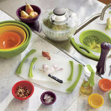 OXO® Pequeño centrifugador de ensaladas.