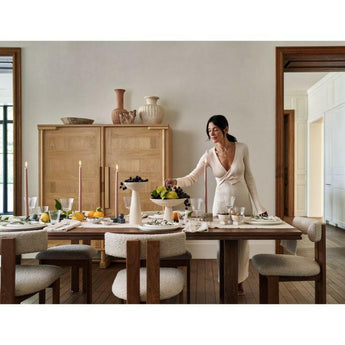 Cuenco de centro de mesa con pedestal Terra Délicat de Athena Calderone.