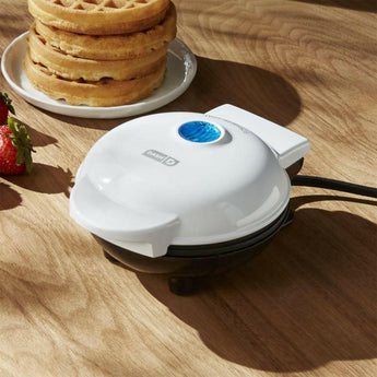 Mini gofrera Dash® White.