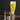 Dirección Cerveza Pilsner de 17 onzas Cristal.