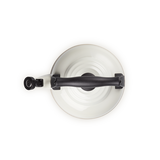 Tetera de merengue Le Creuset Tradition.