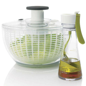 OXO® Pequeño centrifugador de ensaladas.