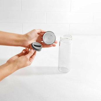 Vertido de precisión Oxo Cristal Dispensador - 12oz.