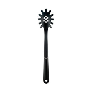 Cuchara para pasta de nailon OXO®