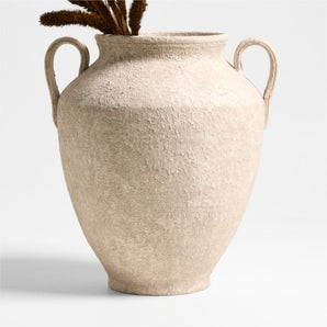 Jarrón de terracota antiguo