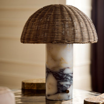 Seine Calacatta White Marble Lmp.