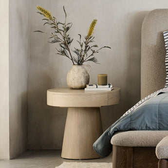LFI Willy Nightstand II.