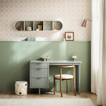 Tufted Daisy Shelf Bin.