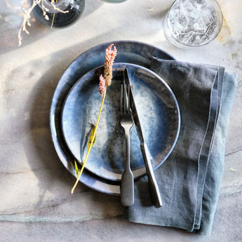 Saltwater Reactive Dinner Plate.