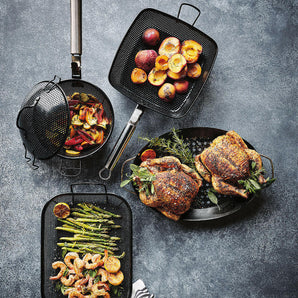 Crate & Barrel Outdoor Rectangular Roasting Chef's Pan