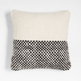 "Ink Black and Arctic Ivory Chunky 20""".